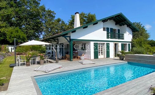 House in Anglet, Nouvelle-Aquitaine, France 1