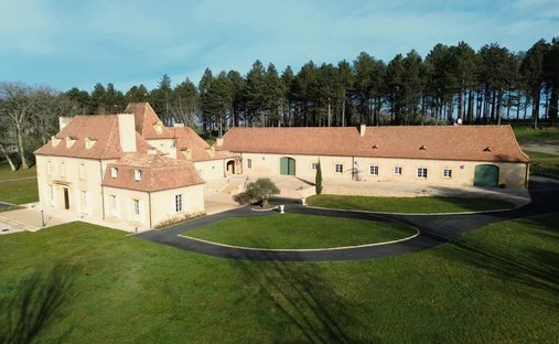 Maison à Lalinde, Nouvelle-Aquitaine, France 1