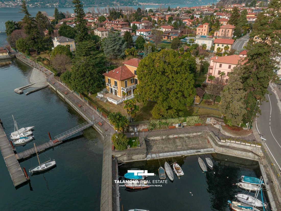 House in Pino sulla Sponda del Lago Maggiore, Lombardy, Italy 4 - 15362517