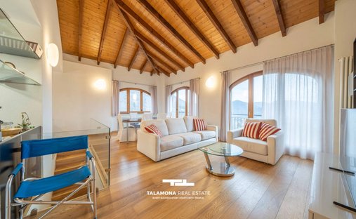 House in Dumenza, Lombardy, Italy 1