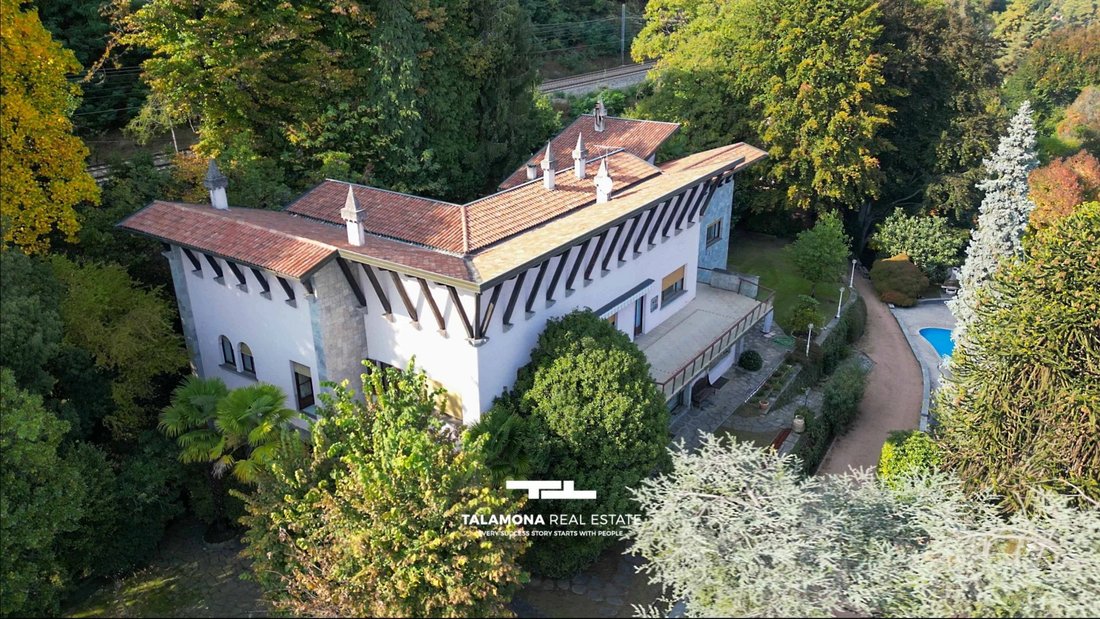House in Belgirate, Piedmont, Italy 5 - 15362529