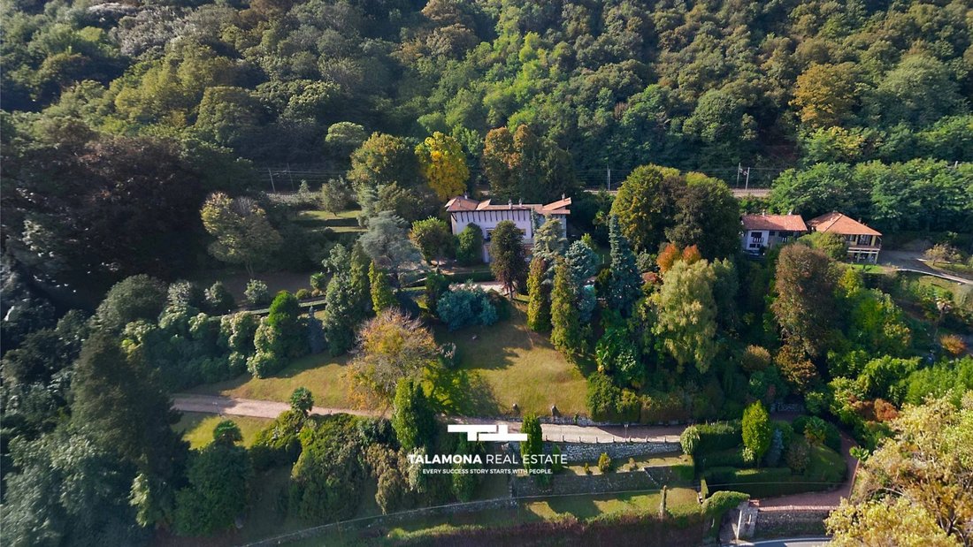 House in Belgirate, Piedmont, Italy 4 - 15362529