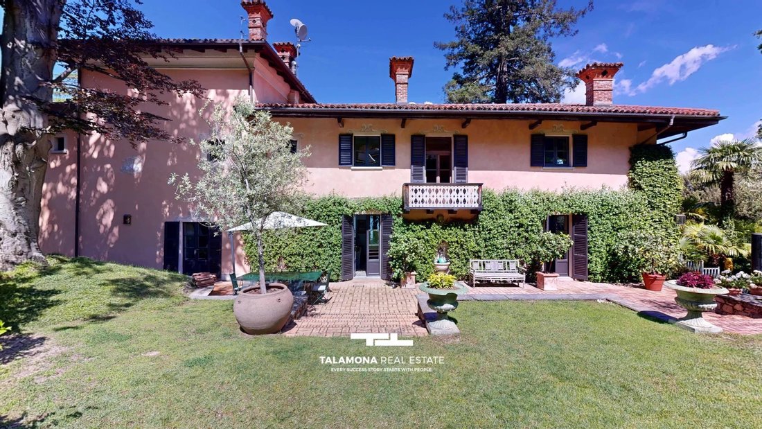House in Belgirate, Piedmont, Italy 1 - 15362519