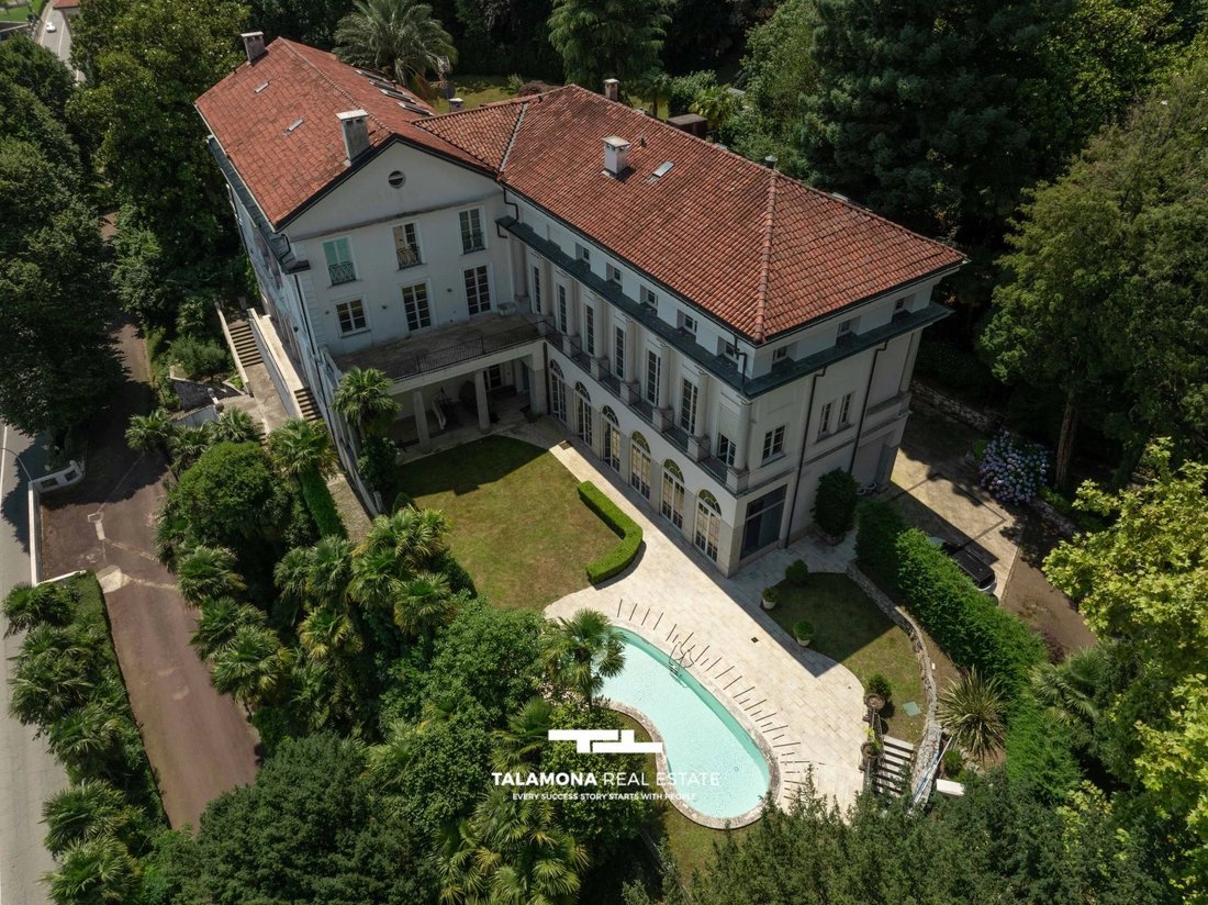 House in Belgirate, Piedmont, Italy 3 - 15362468