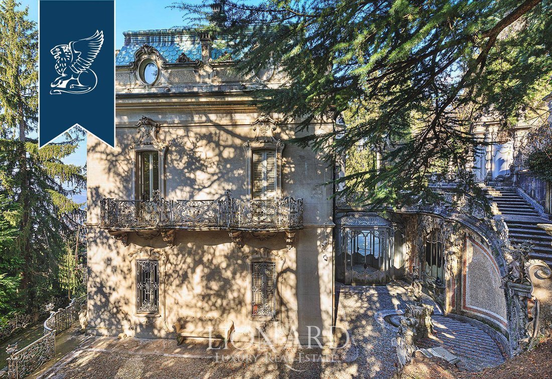 Villa in Brunate, Lombardy, Italy 3 - 11719323