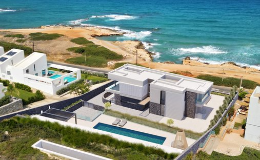 Villa in Community of Chersonisos, Chersonisos, Griechenland 1