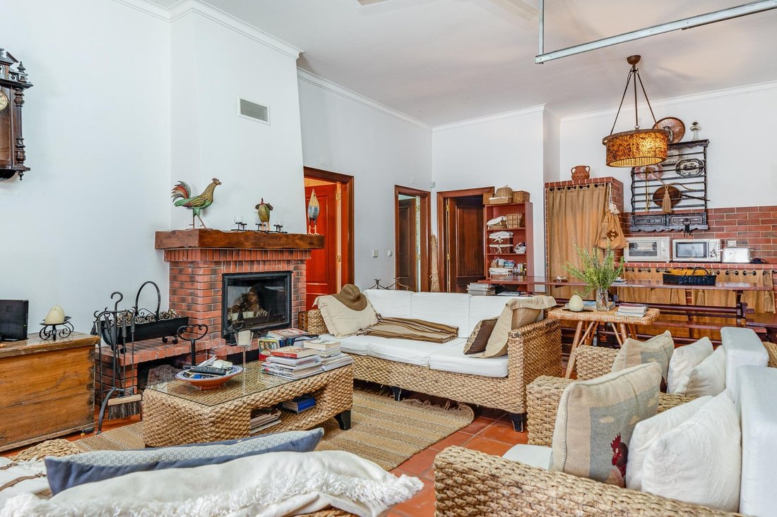 Villa in Bucelas, Lisbon, Portugal 4 - 15363817