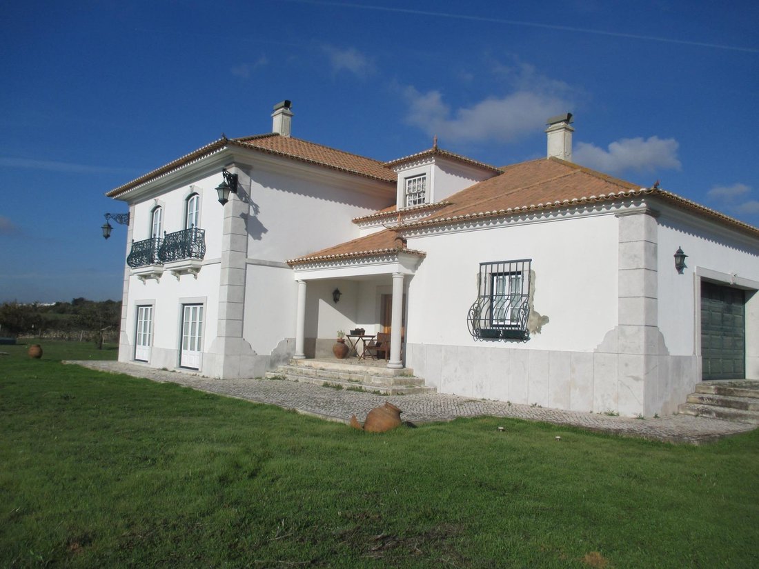 Villa in Bucelas, Lisbon, Portugal 1 - 15363817
