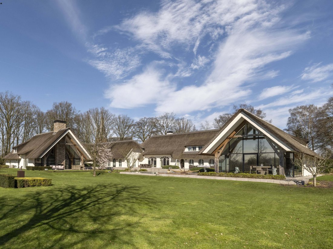 Villa in Bergharen, Gelderland, Netherlands 4 - 15363900