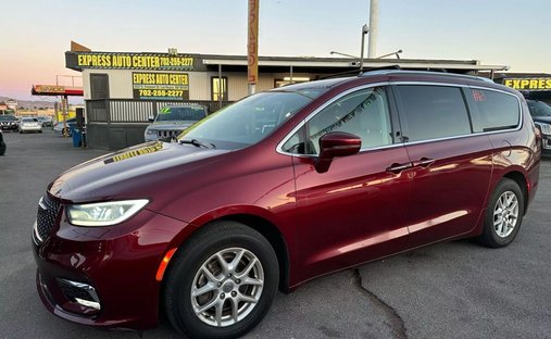 2021 Chrysler Pacifica Touring L Minivan 4D in Las vegas, NV, United States 1