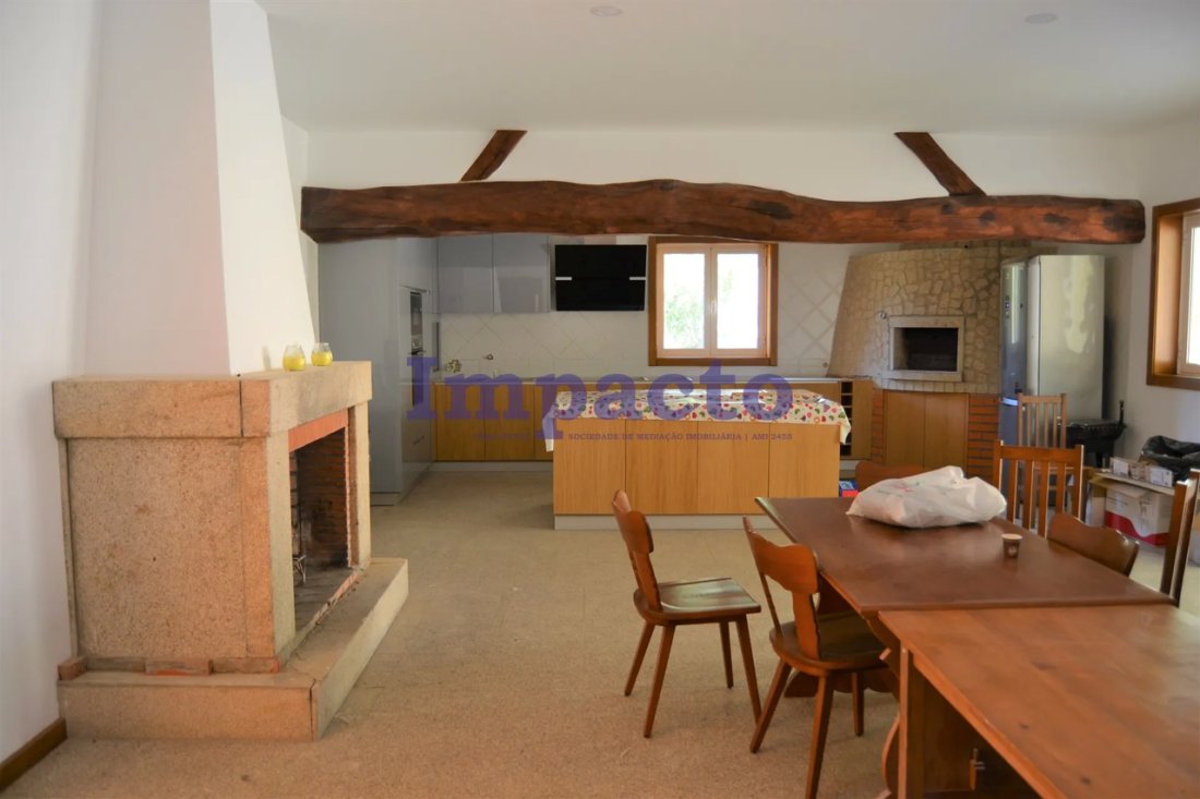 House in Fajoes, Aveiro District, Portugal 2 - 15256047