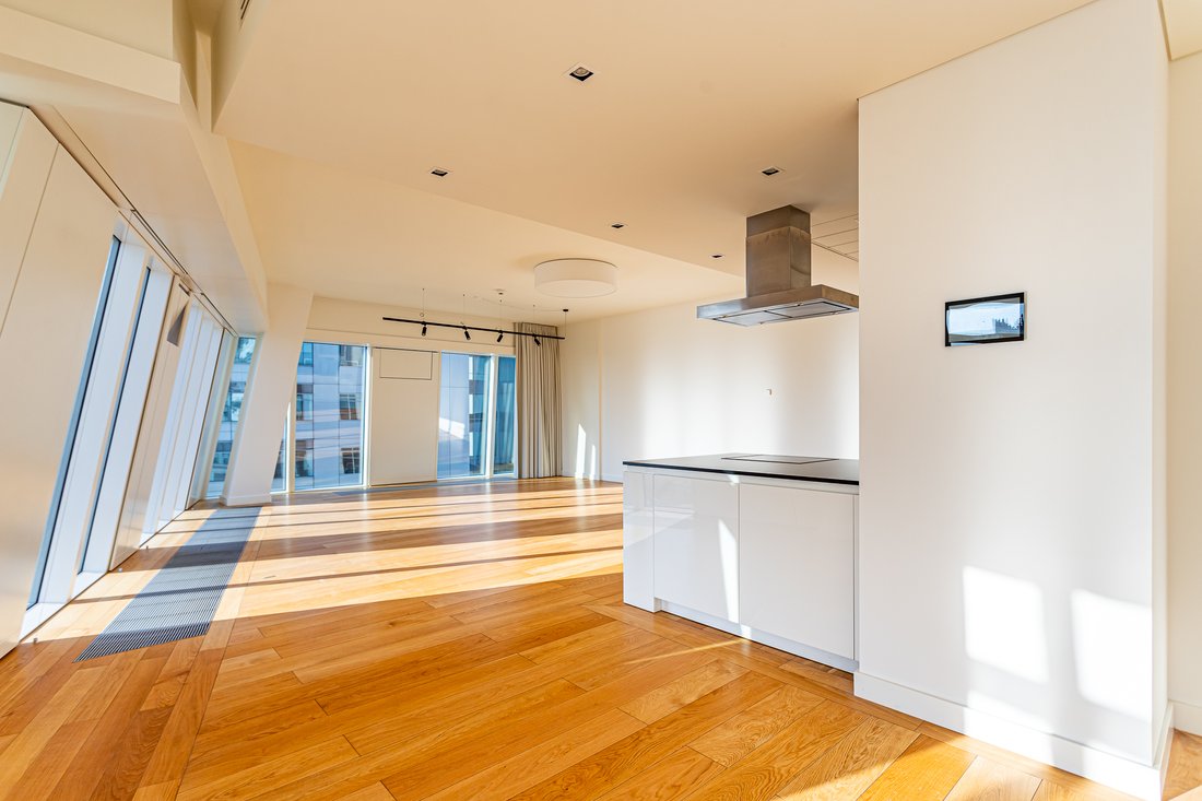 Apartment in Warsaw, Masovian Voivodeship, Poland 5 - 15365206