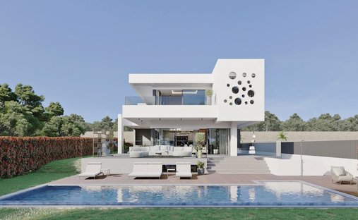Villa in Quarteira, Algarve, Portugal 1