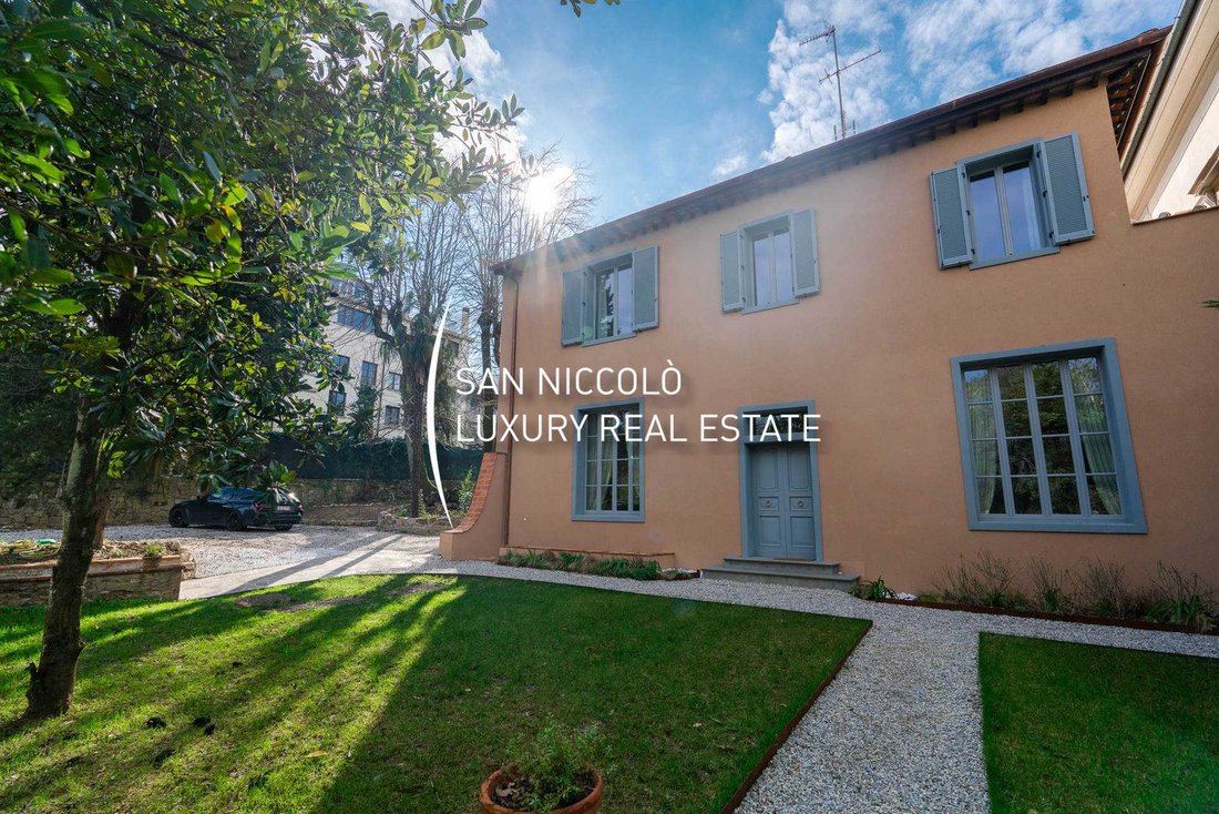 Villa in Center, Florence, Tuscany 1 - 15369200