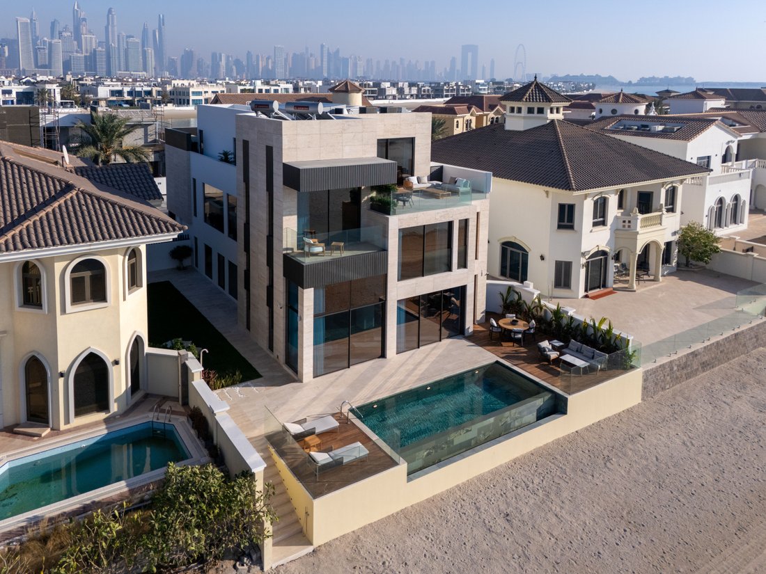 Villa in Dubai, Dubai, United Arab Emirates 2 - 15369323