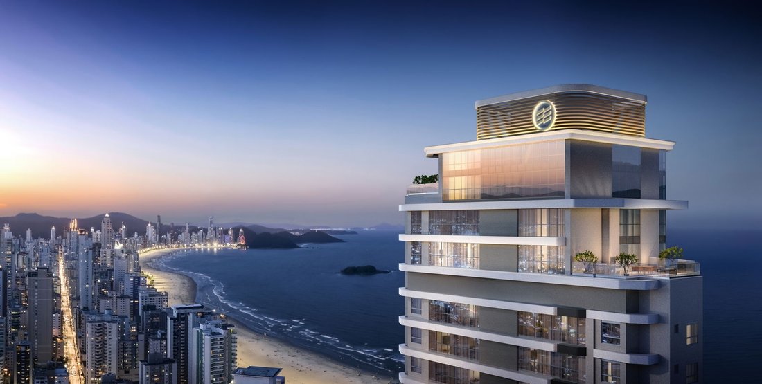 Condo in Centro, State of Santa Catarina, Brazil 1 - 15366740