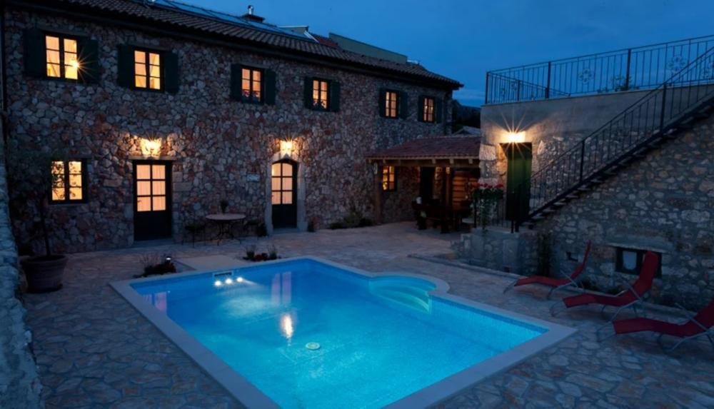 Villa in Grad Crikvenica, Primorje-Gorski Kotar County, Croatia 1 - 11293512