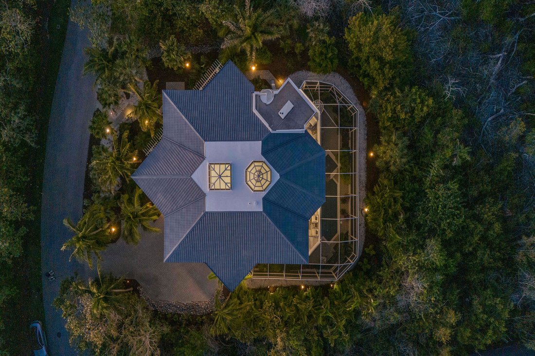 Casa a Marco Island, Florida, Stati Uniti 2 - 15366301