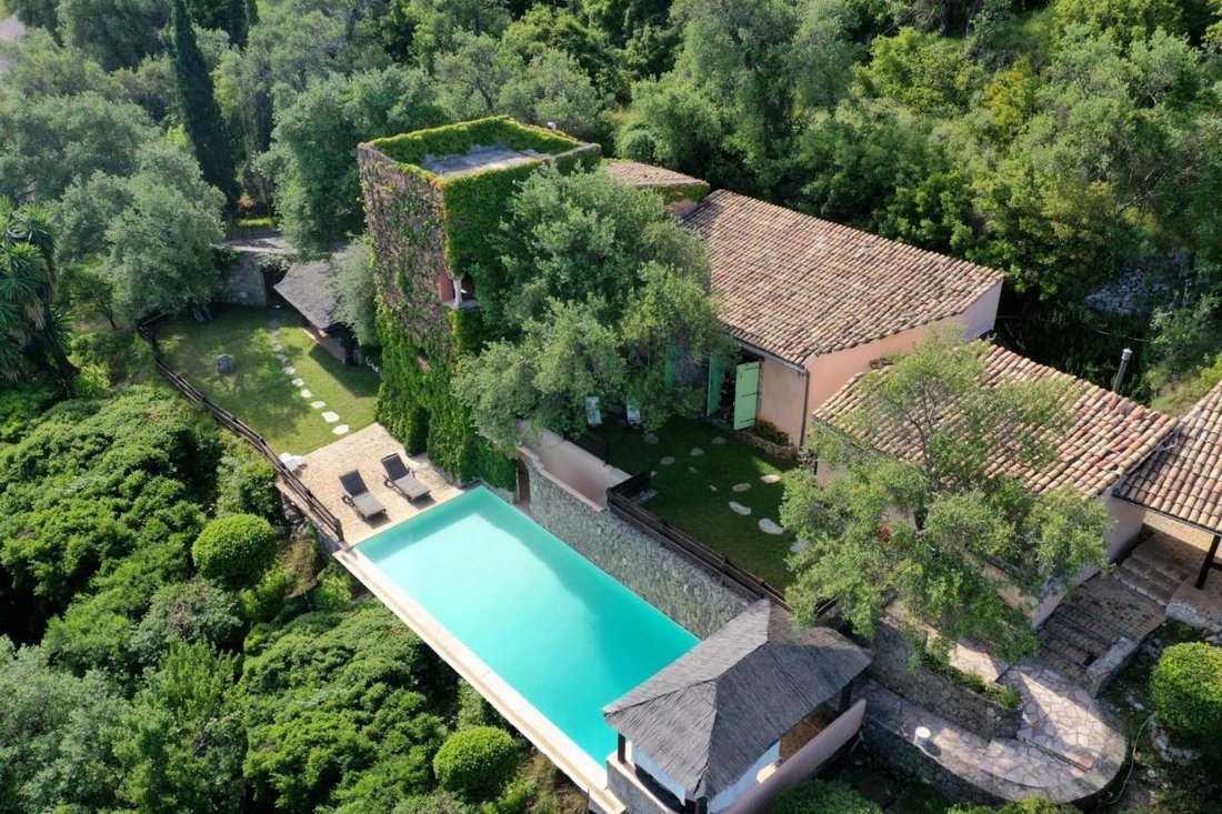 Villa in Corfu, Peloponnese, Western Greece and the Ionian, Greece 2 - 15369442