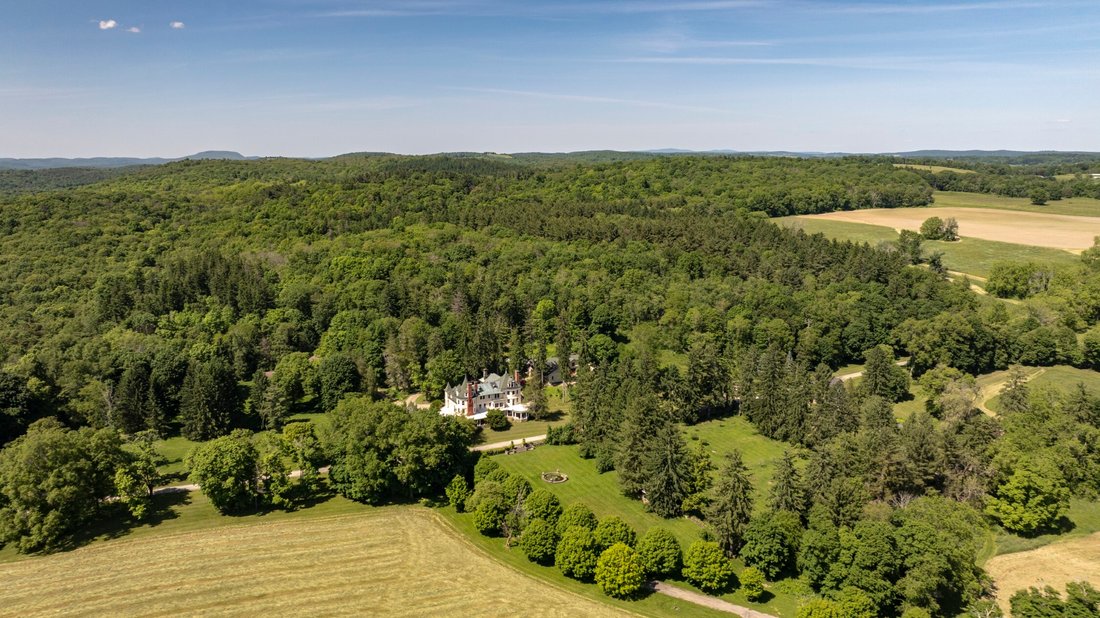 House in Millbrook, New York, United States 5 - 15368100