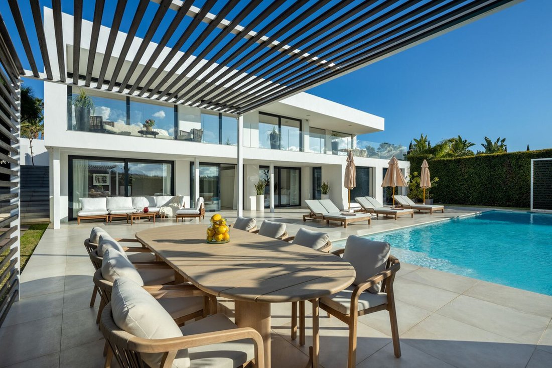 Villa in Puerto Banus, Marbella, Spain 2 - 15366483
