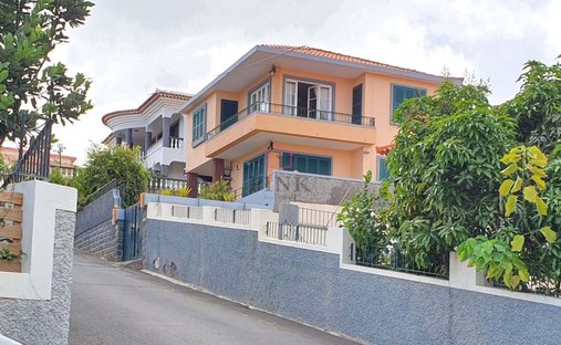 Villa in Sao Martinho, Madeira, Portugal 1