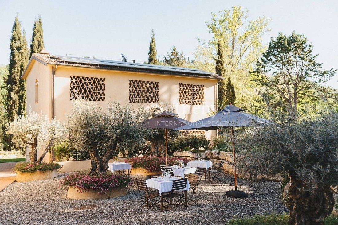 House in Vico d'Elsa, Tavarnelle Val di Pesa, Tuscany 3 - 15369404