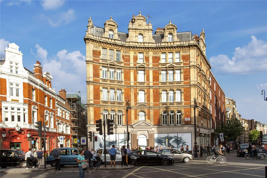 Apartment in Covent Garden, Westminster, England 1 - 15365312