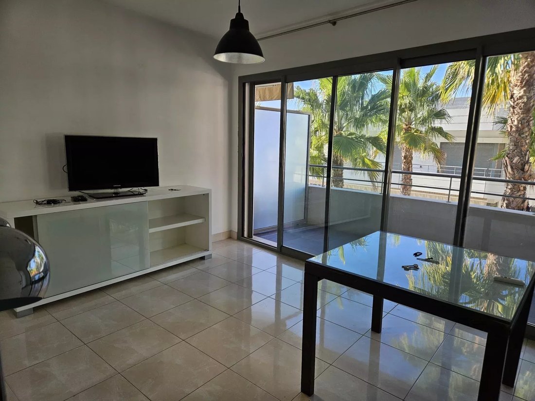 Apartment in Menton, Provence-Alpes-Côte d'Azur, France 5 - 15365876