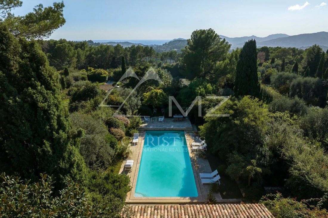 Villa in Les Indes les-Groulles, Mouans-Sartoux, France 2 - 15369410