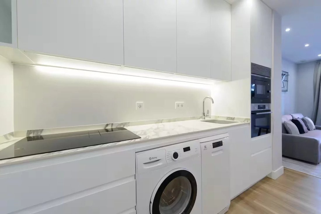 Apartment in Centro, Madrid, Spain 5 - 15365920