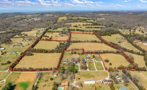 Land in Knoxville, Tennessee, United States 1