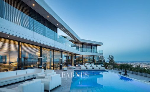 Villa in Budapest, Hungary 1