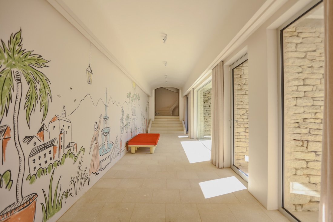 House in Ménerbes, Provence-Alpes-Côte d'Azur, France 2 - 15366793