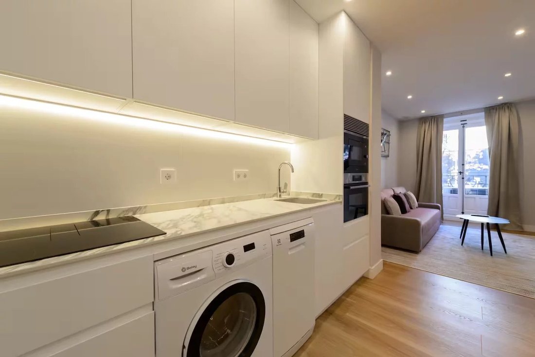 Apartment in Centro, Madrid, Spain 2 - 15365920