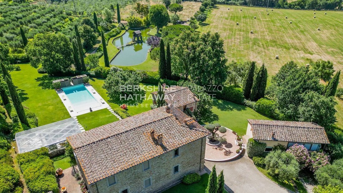 Estate in Center, Arezzo, Tuscany 4 - 15366775