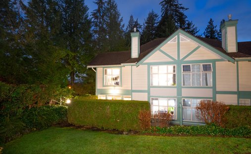 Townhouse in Port Moody, British Columbia, Canada 1
