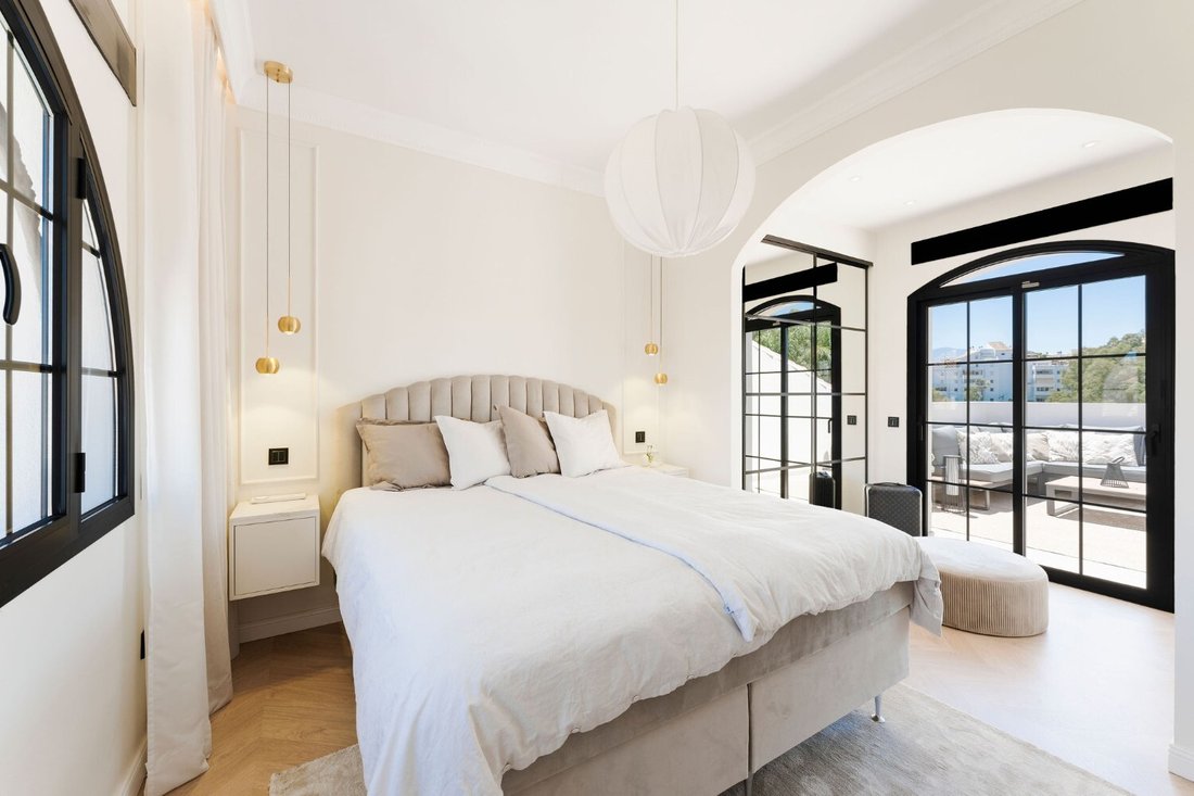 Villa in Estepona, Andalusia, Spain 3 - 15365491