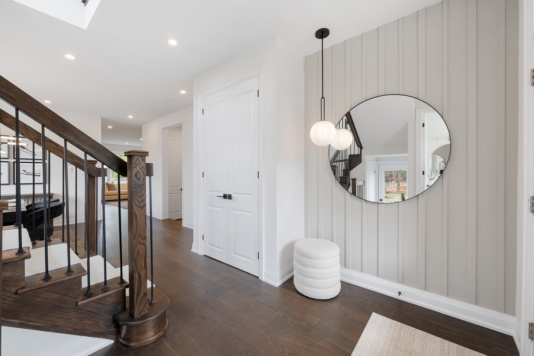 House in Burlington, Ontario, Canada 2 - 15366636