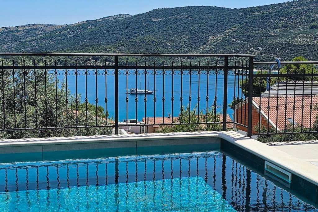Villa in Gradska cetvrt Stari grad, Sibenik, Sibenik-Knin County 1 - 15366790