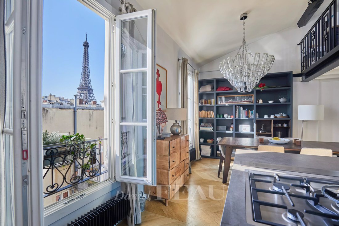 Apartment in Gros Caillou, Paris 7e Arrondissement, Paris 1 - 15365968