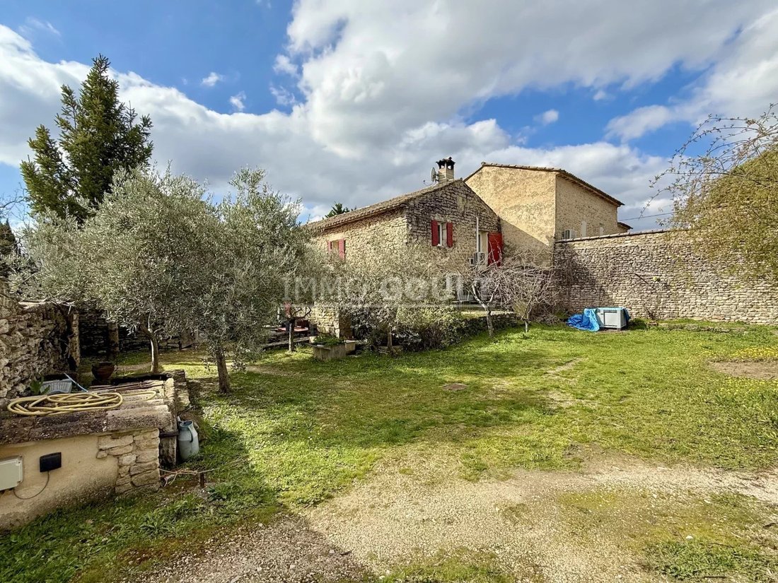 House in Gordes, Provence-Alpes-Côte d'Azur, France 5 - 15366220