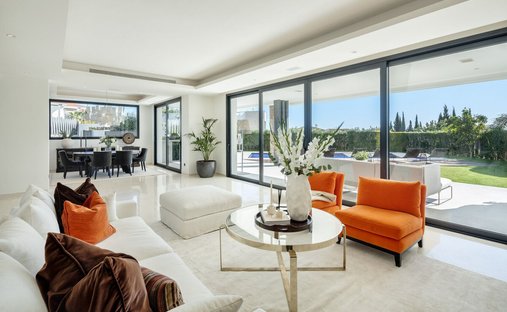 Villa in Puerto Banus, Marbella, Spain 1