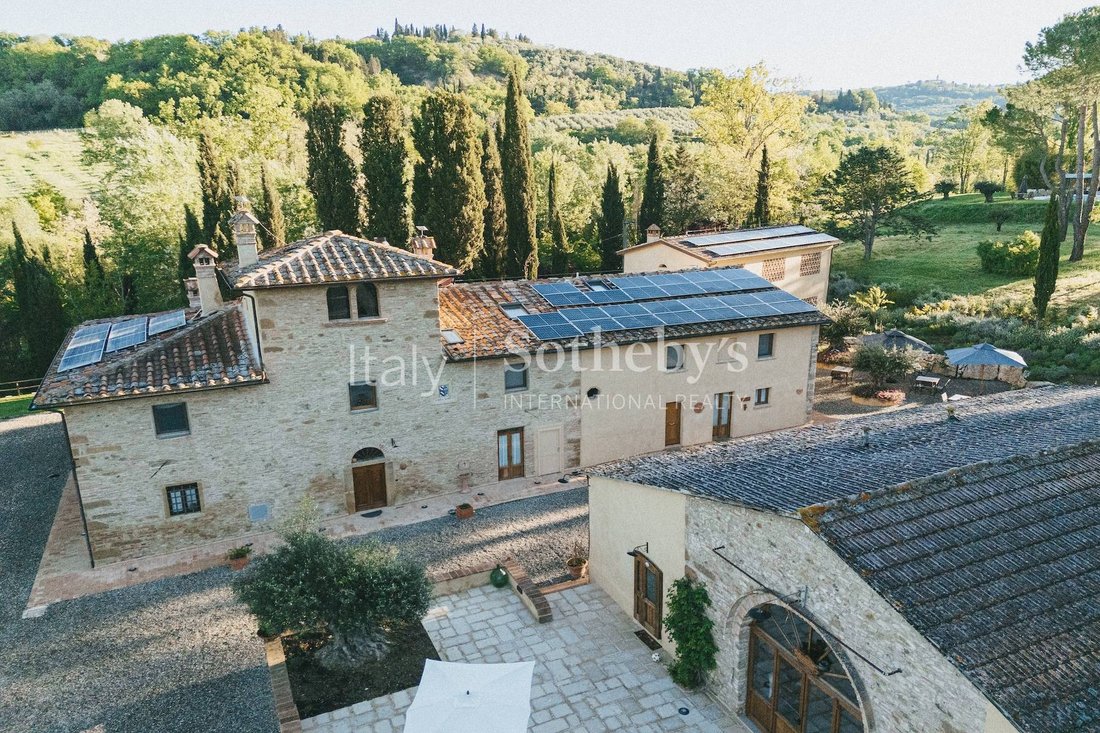 House in Vico d'Elsa, Tavarnelle Val di Pesa, Tuscany 2 - 15369404