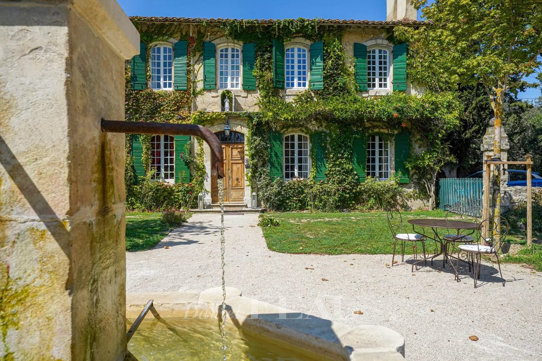 Country House in Avignon, Provence-Alpes-Côte d'Azur, France 2 - 13187266