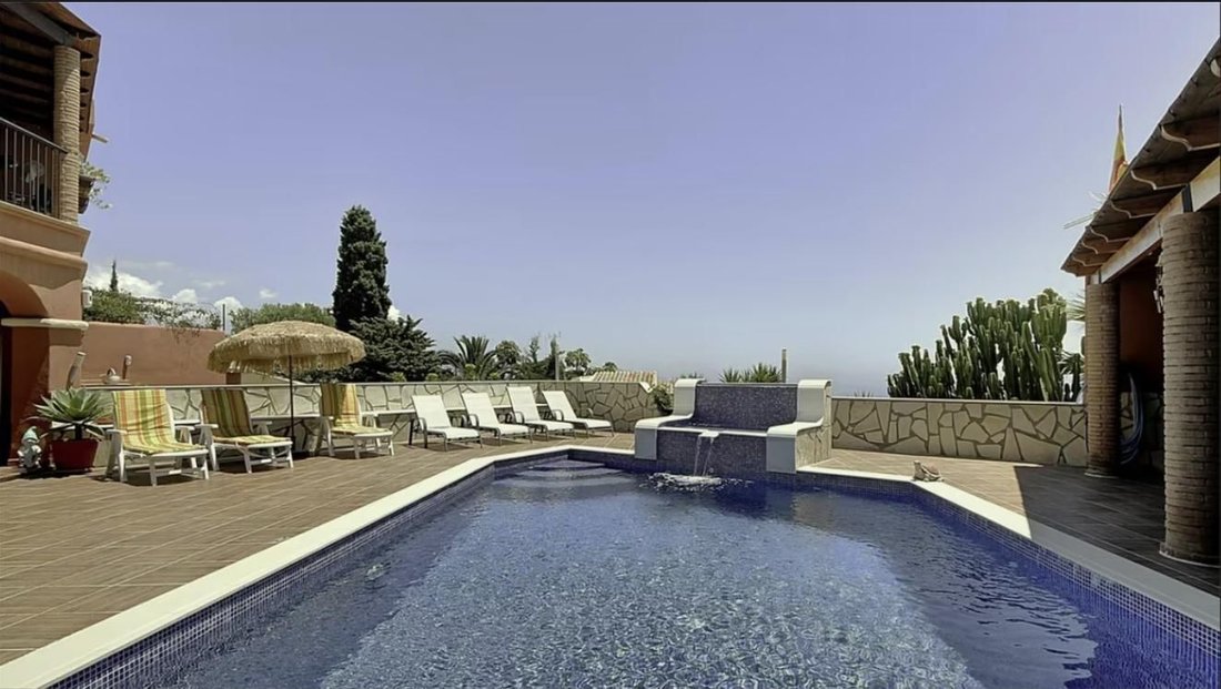 Villa in Salobrena, Andalusia, Spain 3 - 15368440