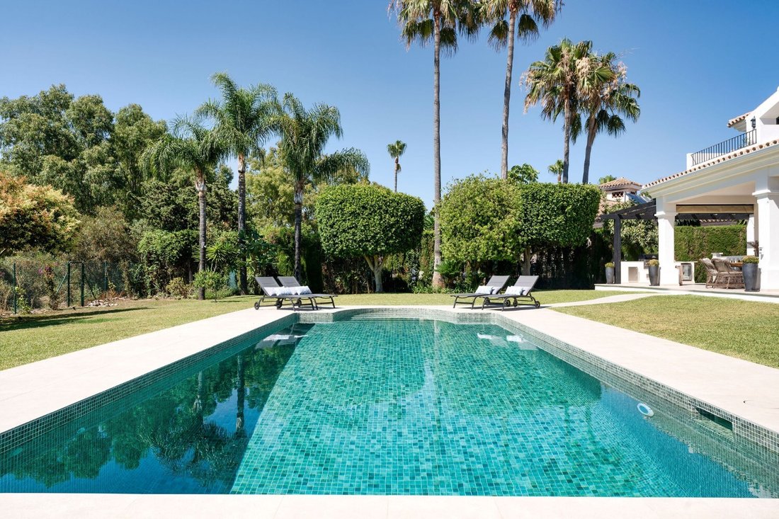 Villa in Estepona, Andalusia, Spain 4 - 15365491