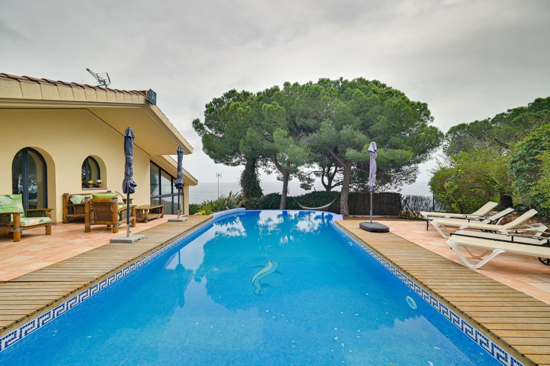 Villa in Costa Brava, Spain 1 - 15366229
