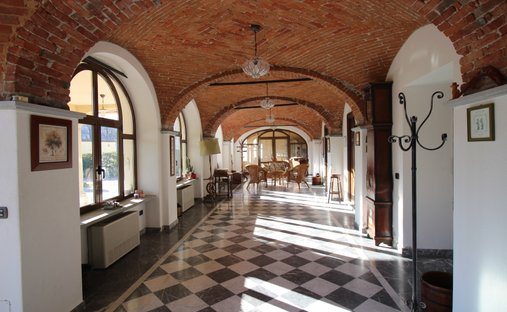Villa à Dogliani, Piémont, Italie 1