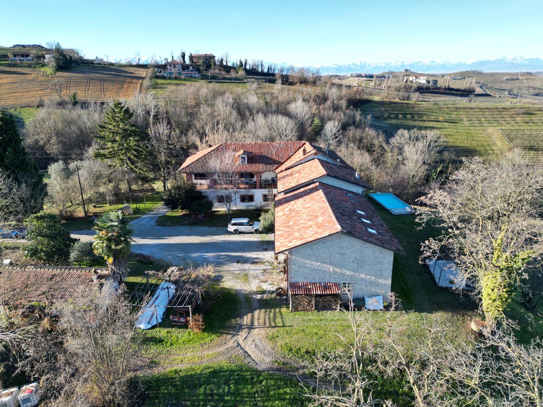 Country House in Dogliani, Piedmont, Italy 3 - 15019271